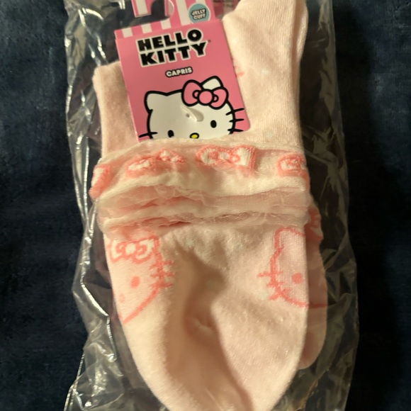 🩷 Hello Kitty socks - Picture 1 of 4